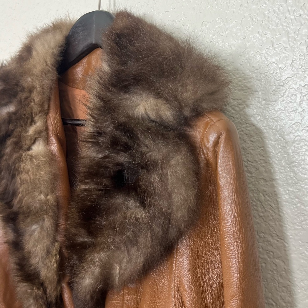 Vintage 70’s Cognac Leather Trench Coat Short Fur Collar Size 14 - Picture 7 of 15